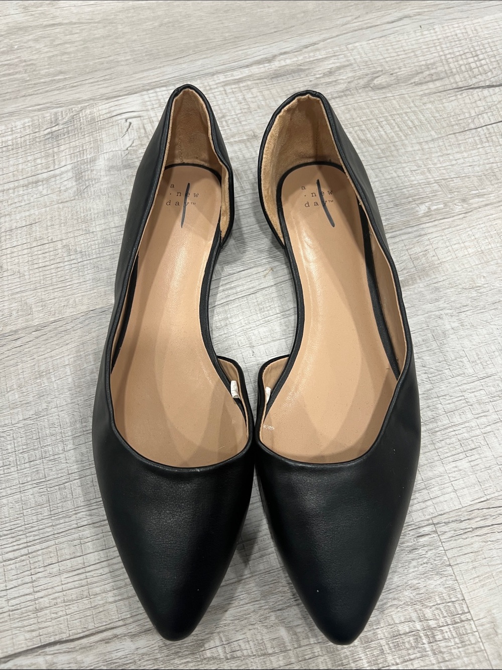 a new day Black Pointed D'Orsay Ballet Flats